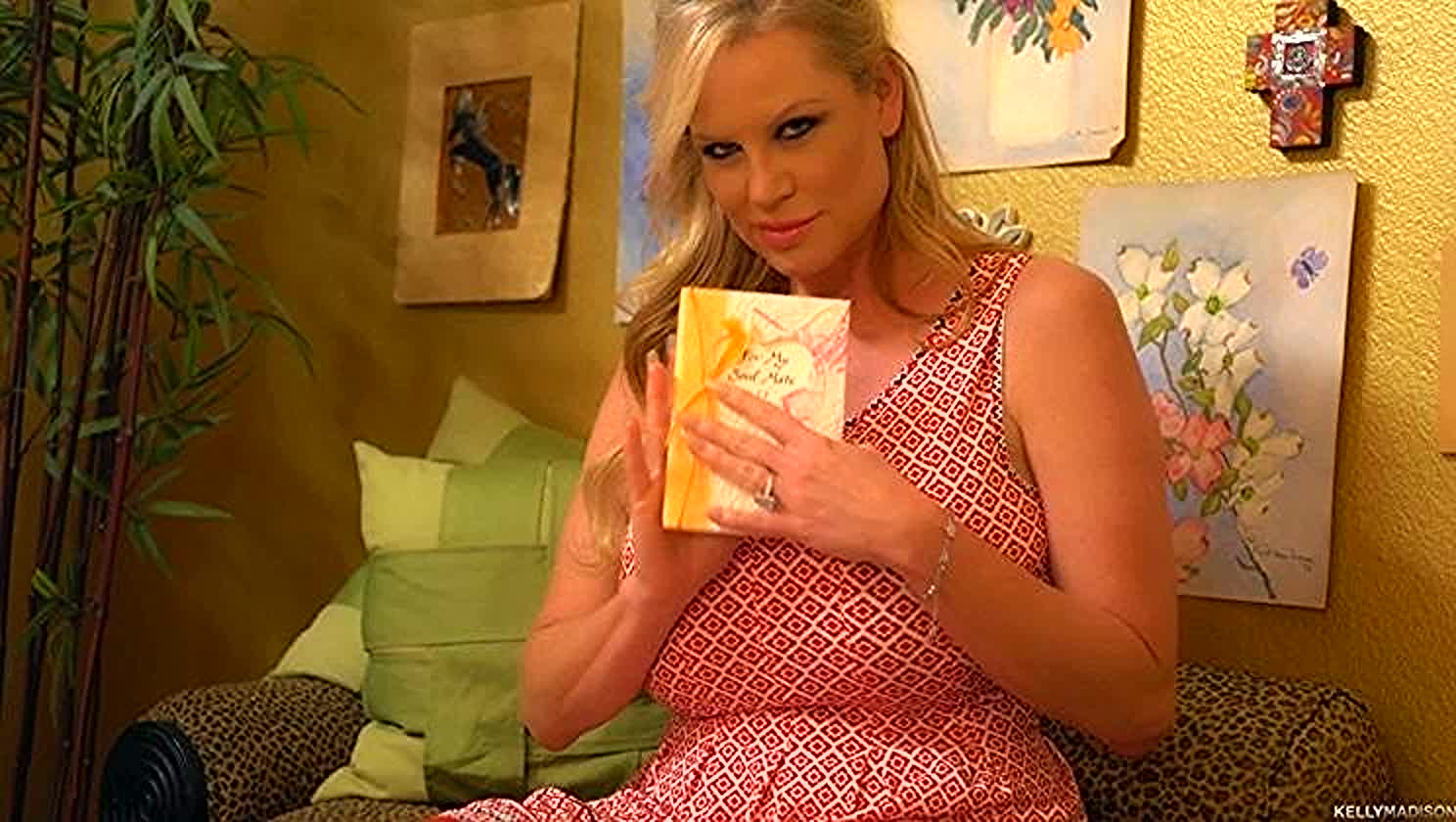 Ryan Madison, Kelly Madison, Handjob, Load Receiver, Cumshot