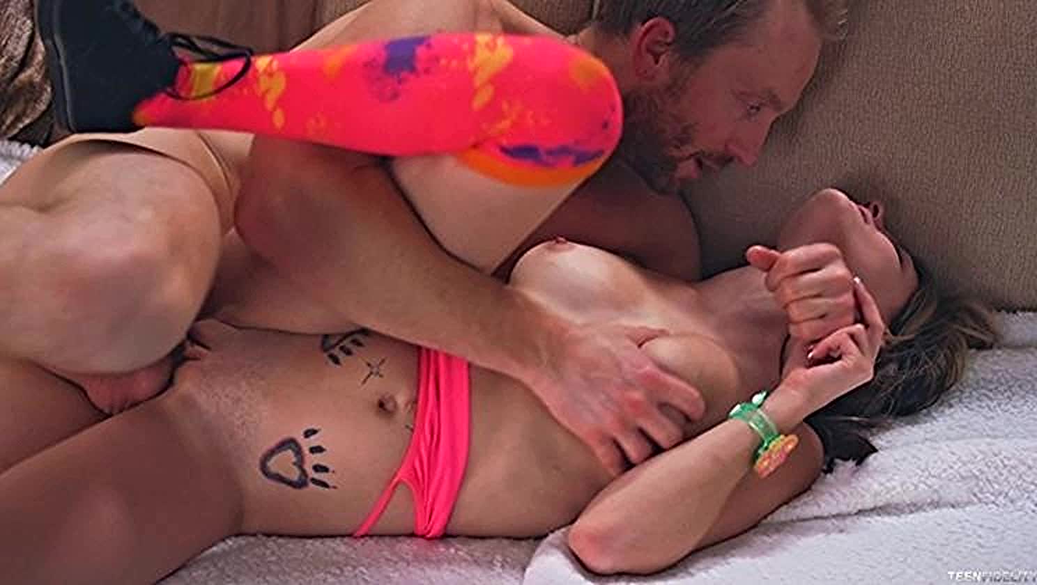 Hope Harper, Ryan Madison, Deflowering, First Time Sex