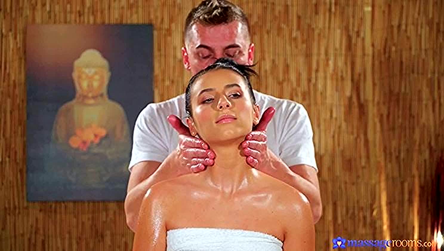 Nelly Kent, Massage, Ass Eating