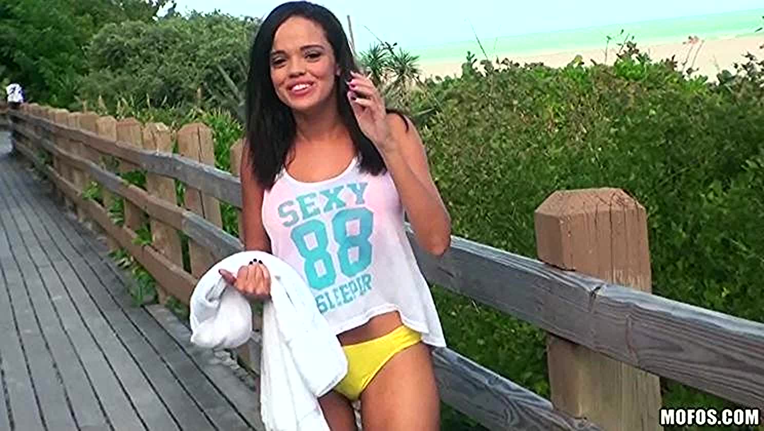 Stacey Foxxx, Sandy Screwing, Beach Sex