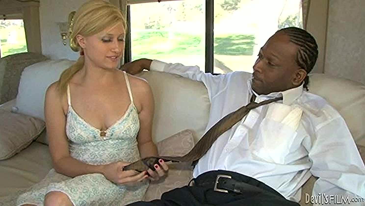 Tone Capone, Sadie Sable, College, Blowjob, Blonde