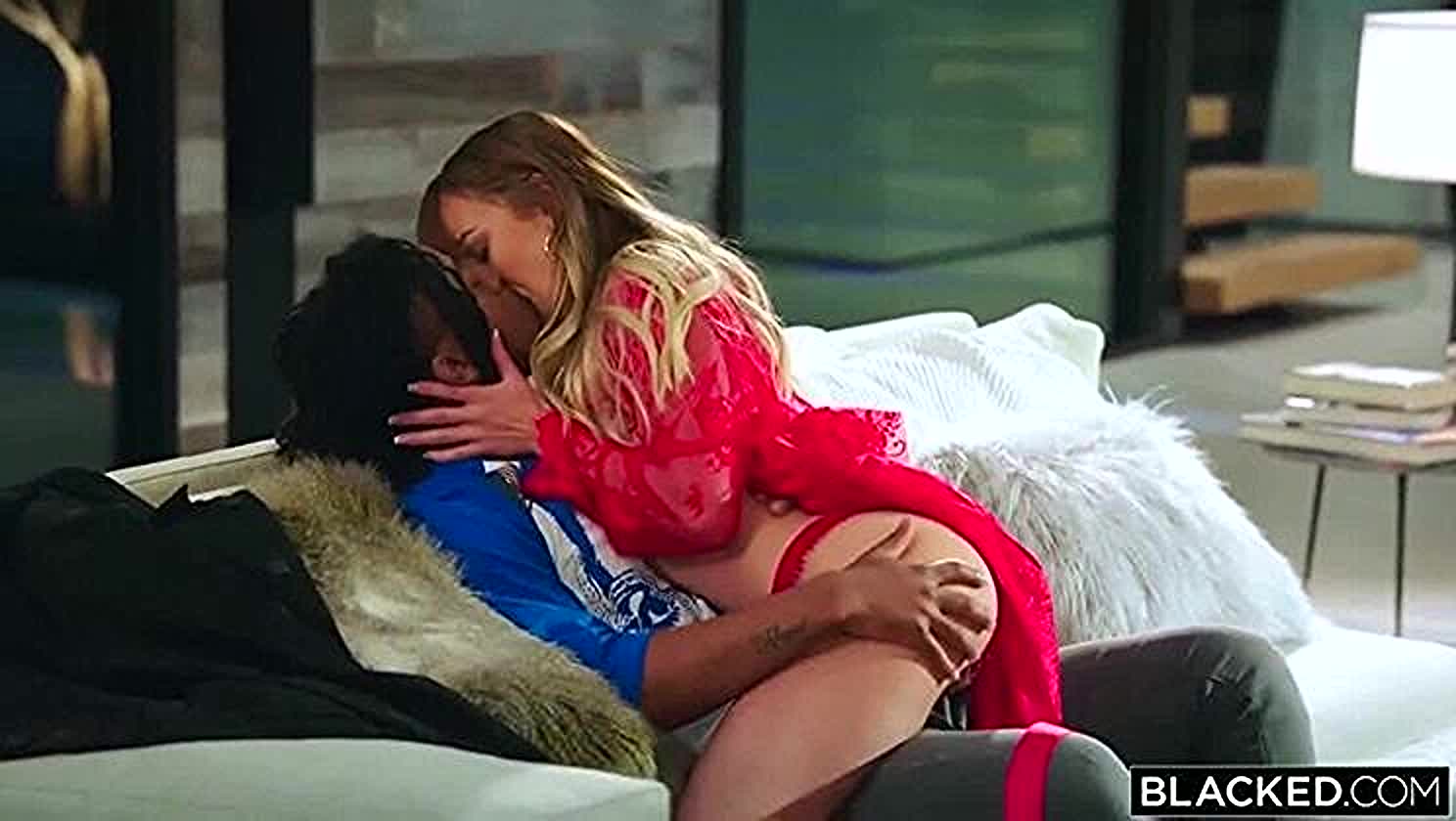 Naomi Swann, Pussy Stuffing, Pussy Packed, Cream Filled