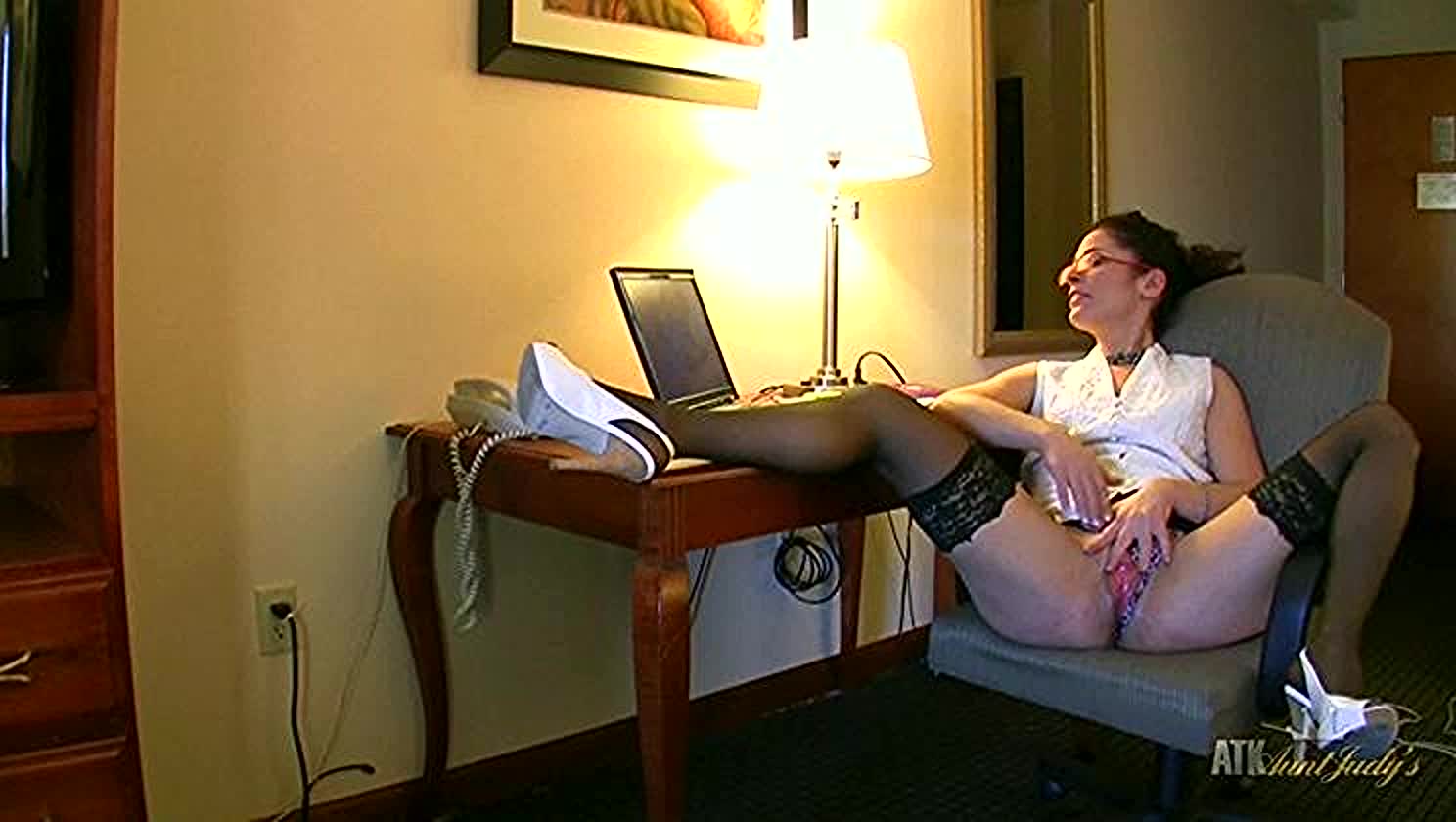 Morganna, Milf Life, Milf, Behind The Scenes