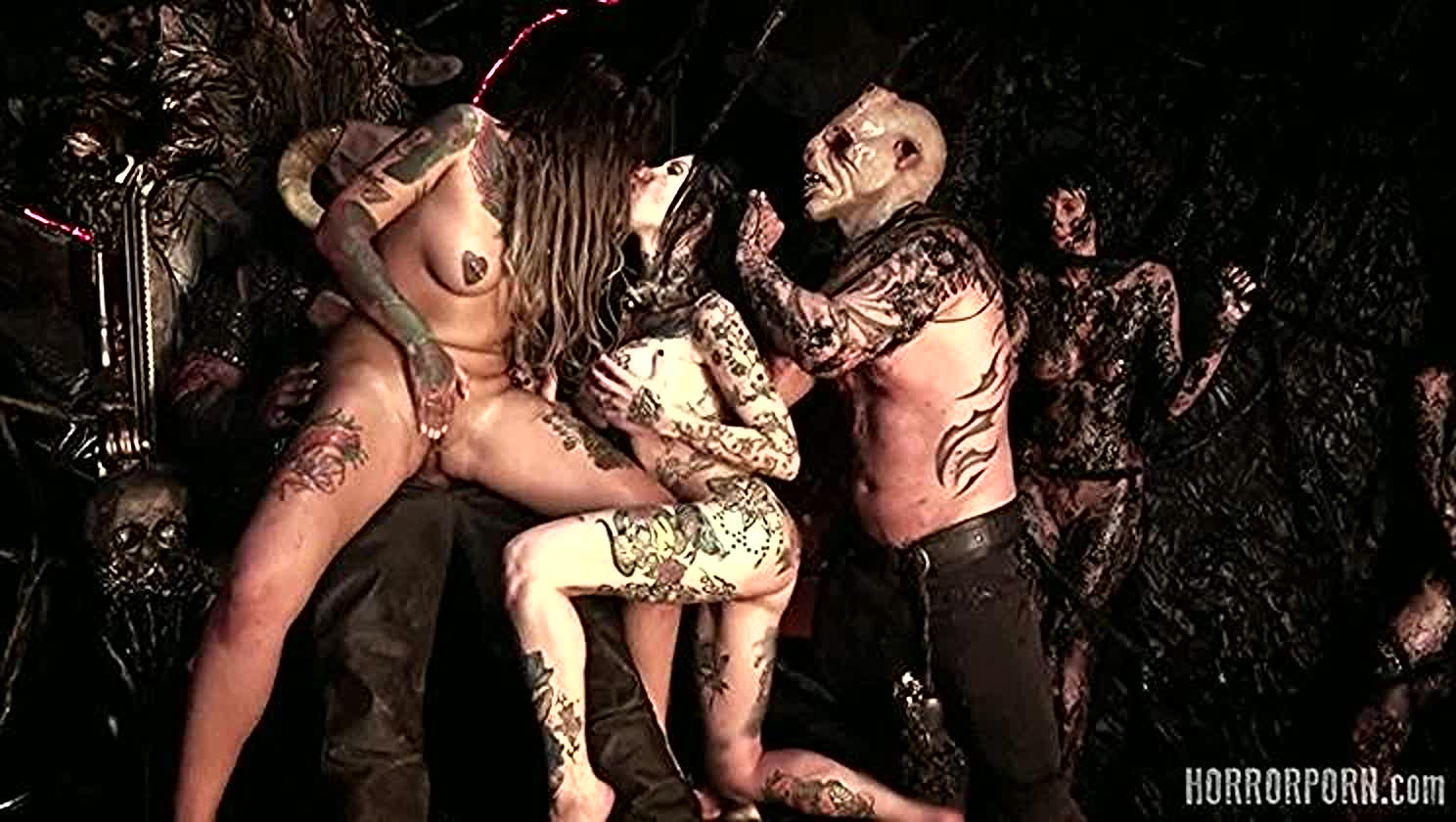 Inked Pussy, Anal Gape, Deepthroat