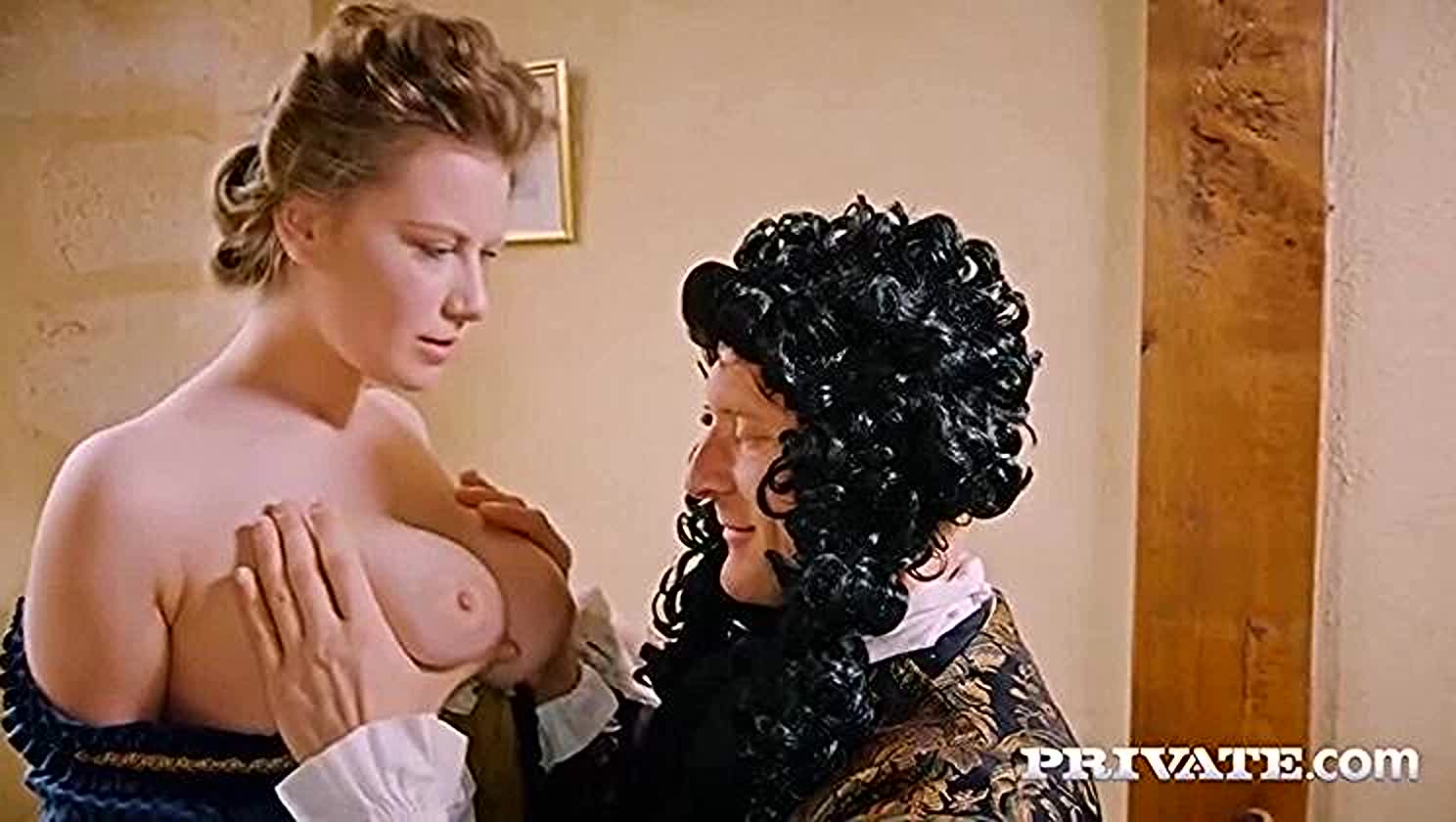 Alice Wayne, Juggs, Titjob, Busty