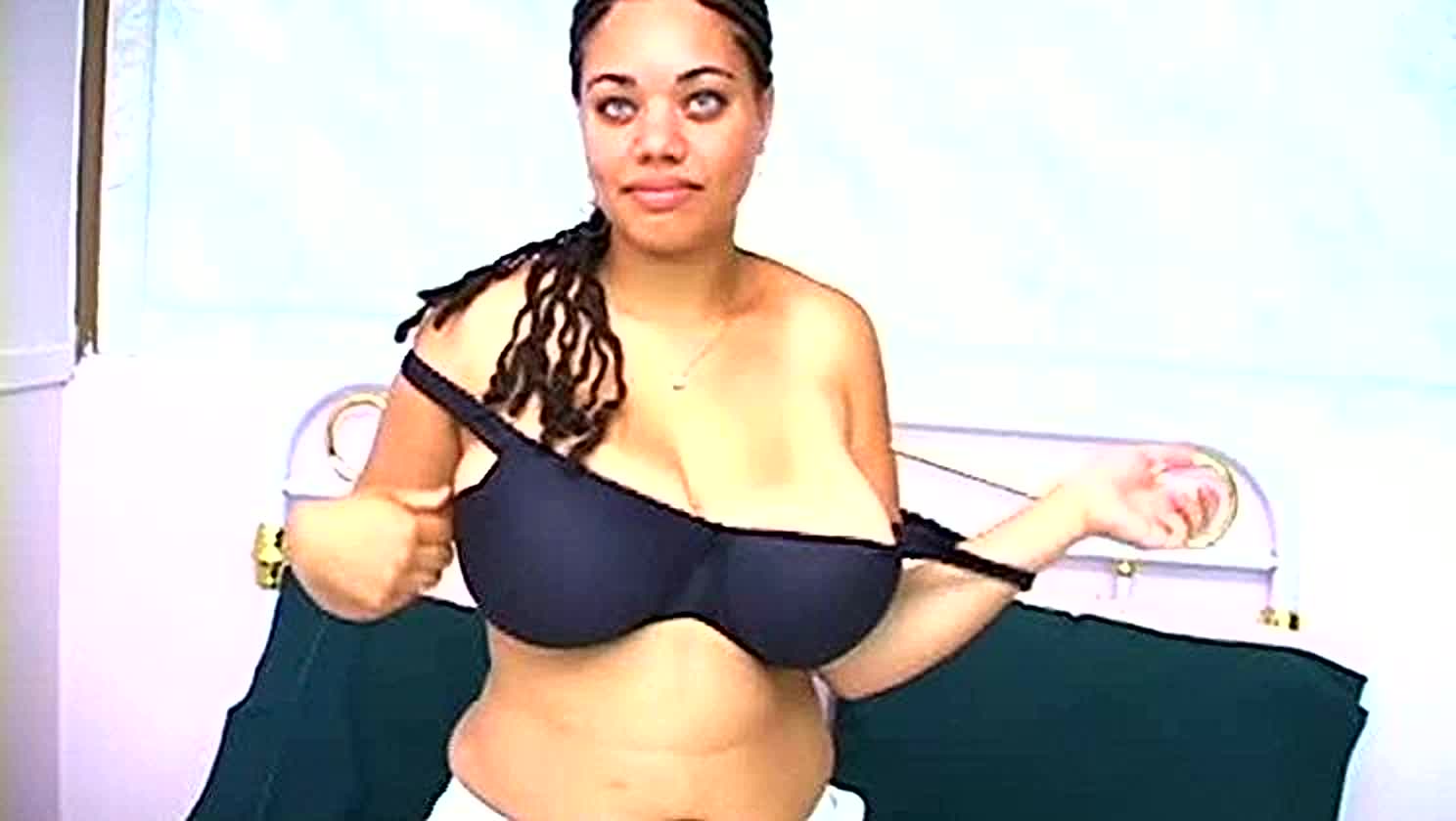 Renee, Big Tits, Masturbation, Titty Play