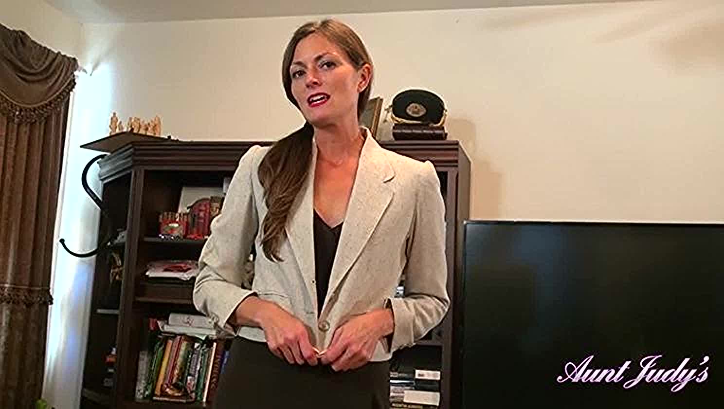 Lauren, Pov Porn, Dirty Auntie, Milf Lessons