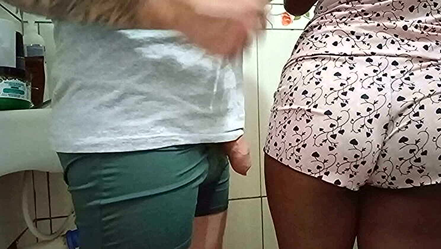 Brenohot, alicehot, Bathroom Freak, Massage Sex