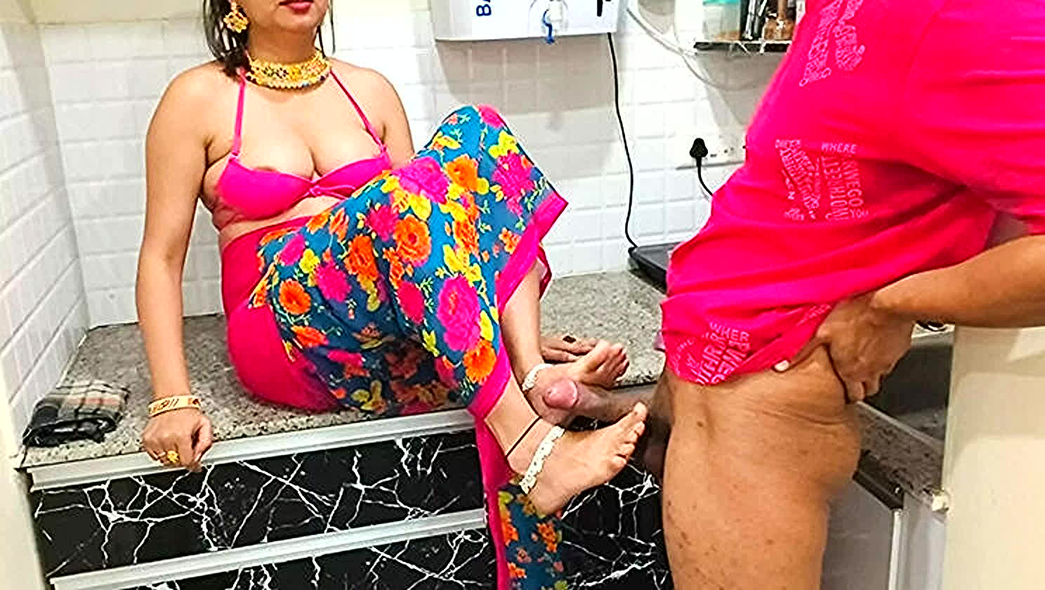 Hornycouple149, Throat Therapy, Female Condom, Stepmommy Issues