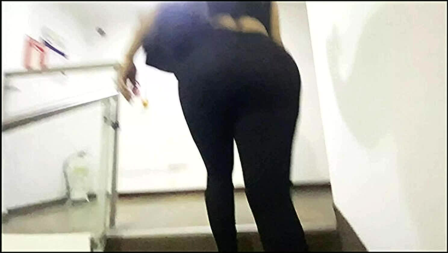 Rear Entry, Milf