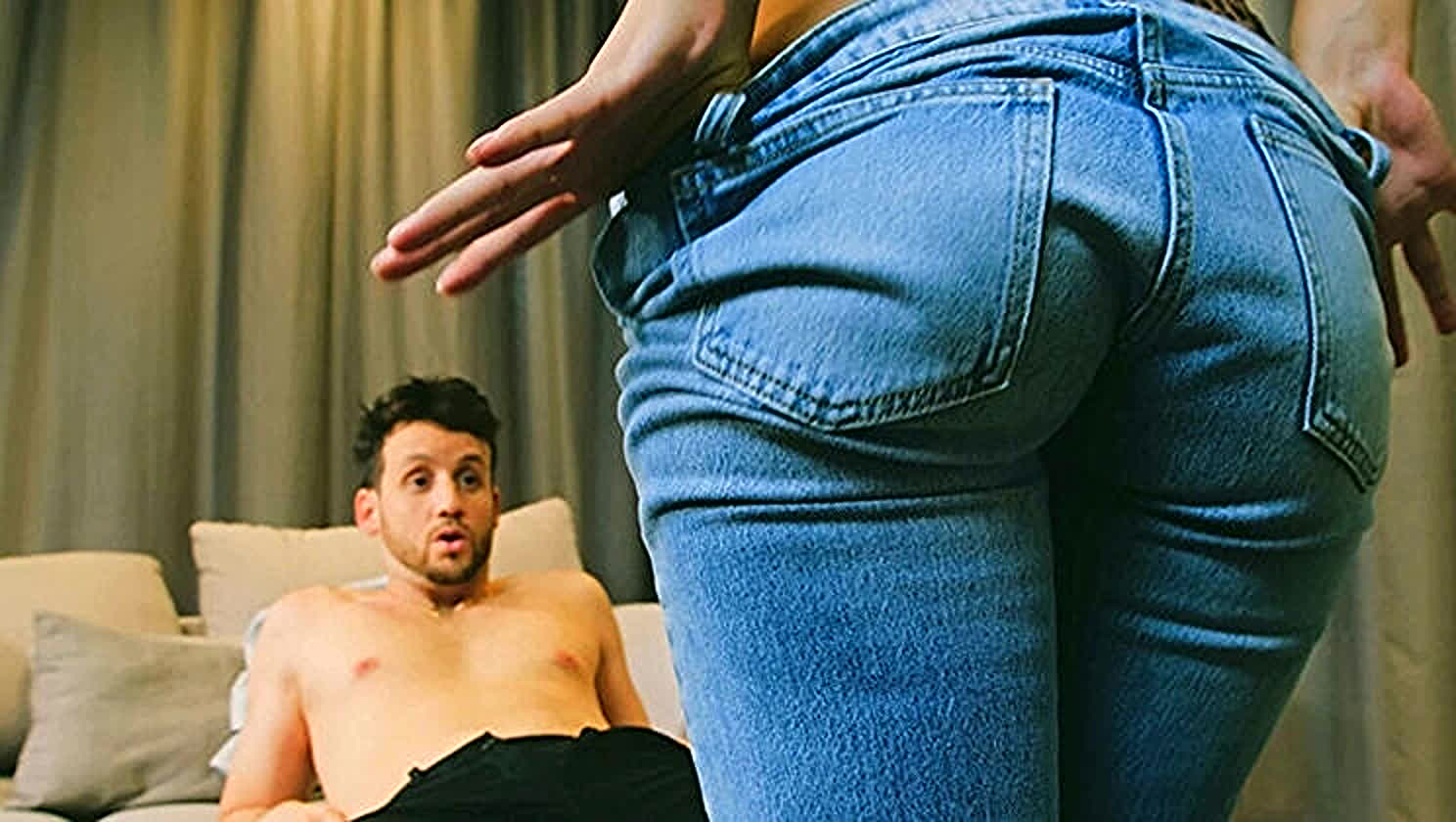Alex Spitter, Milancheek, Cowgirl Sex, Spontaneous Fucking