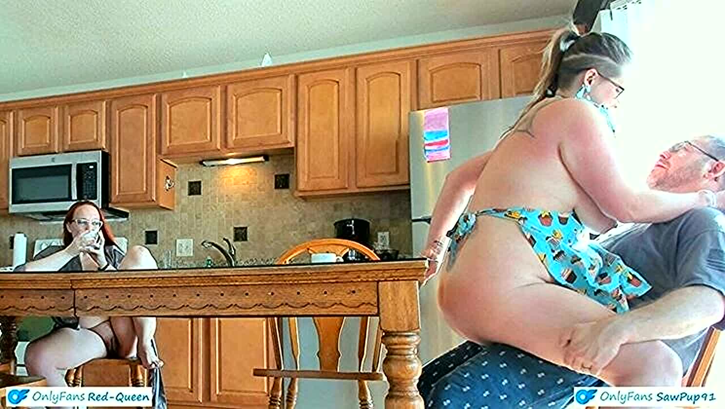RedQueen, Milf, Cuckquean
