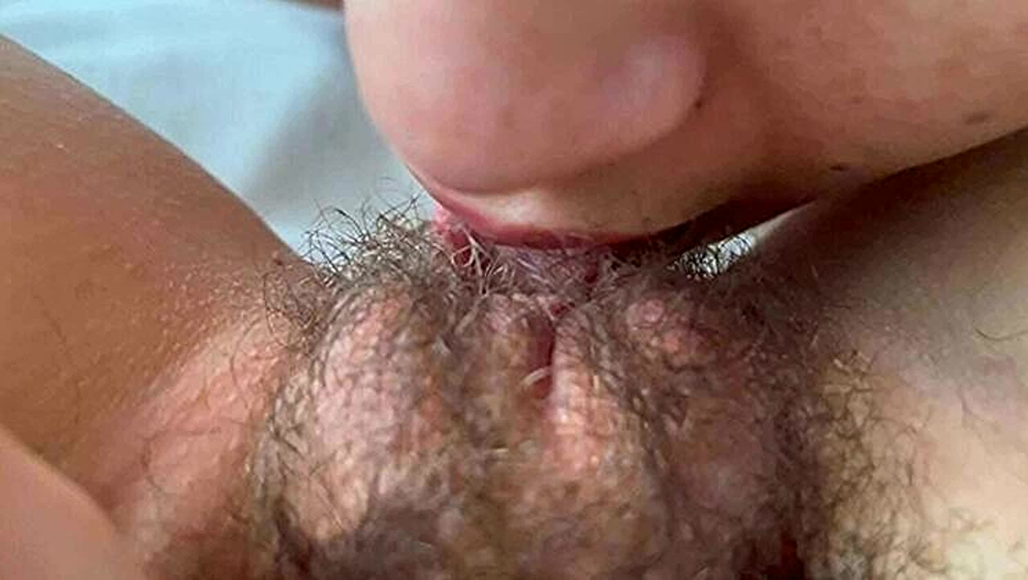 Zoemelissa, Carpet Muncher, Hairy Pussy