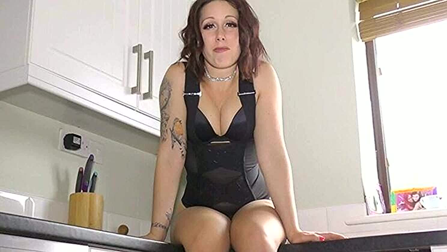 Belle O'Hara, SBG Media, Femdom, Solo