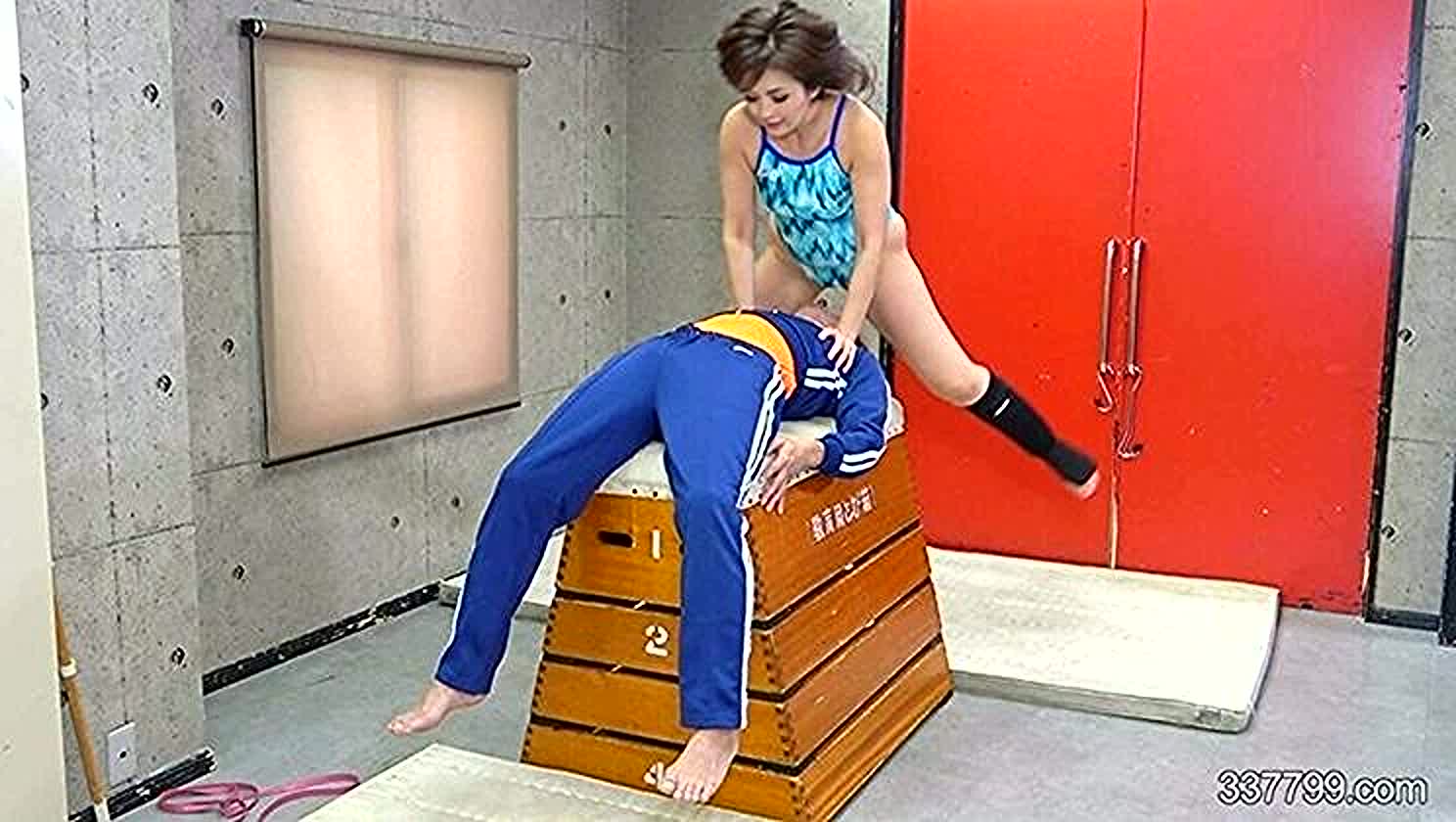 Mistress Mikako, Trampling, Trample Zone, Mistress Mode