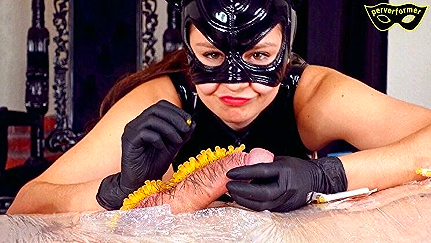 perverformer, Pain Slut, Domination