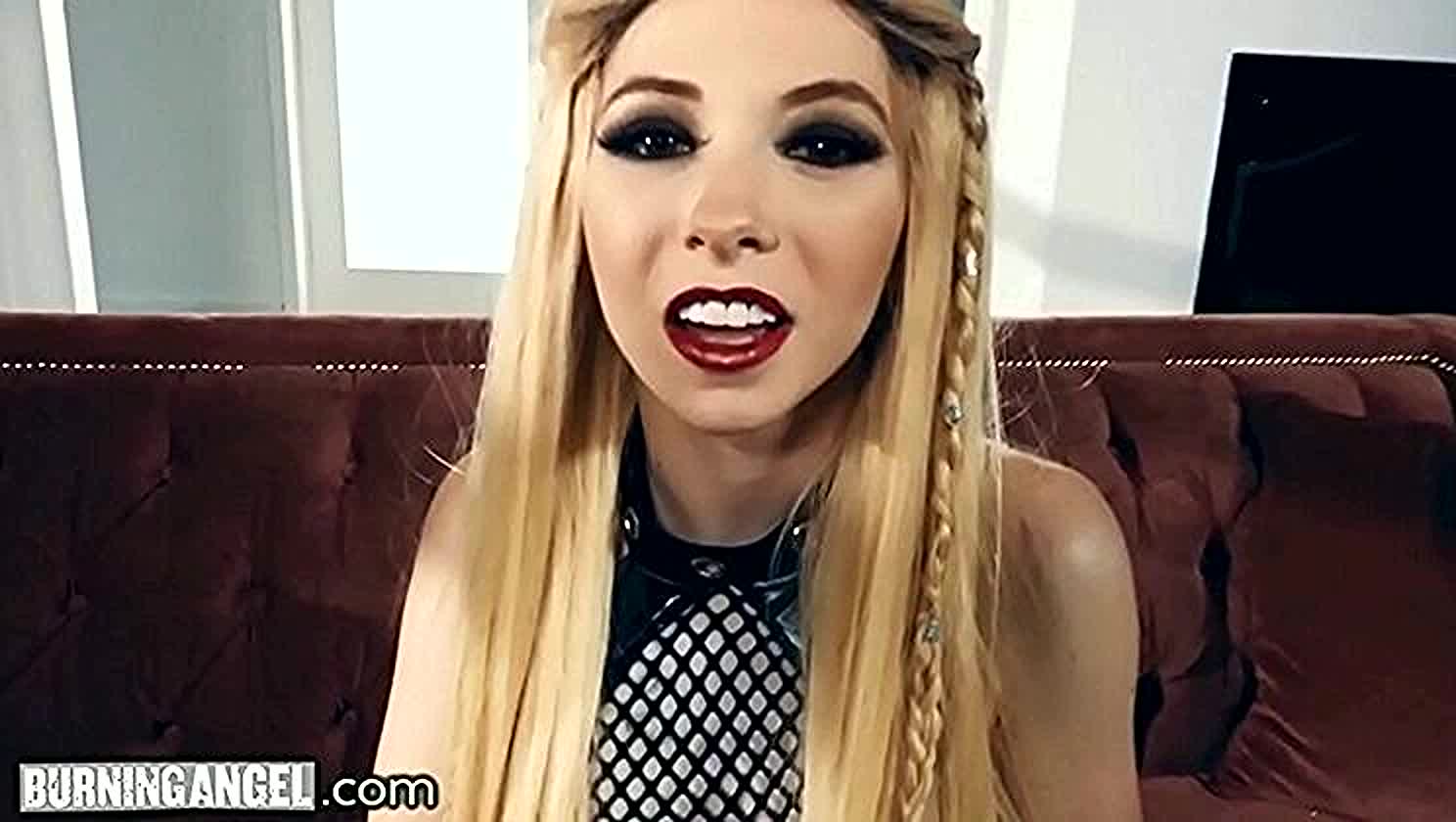 Kenzie Reeves, Fishnet, Fist Banging