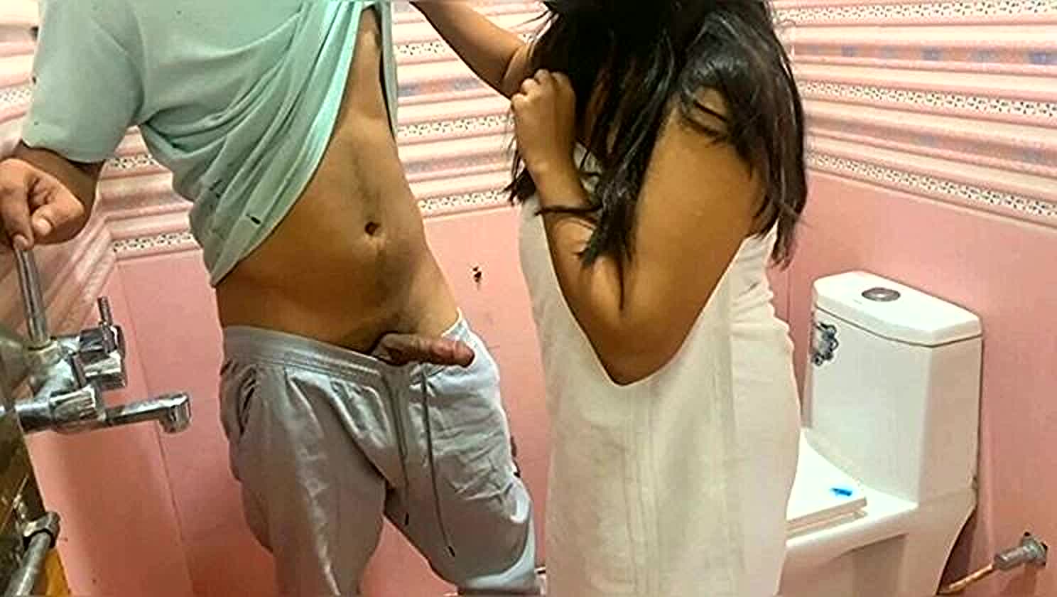 Shamir sikandar, Hardcore, Bathroom Fucking