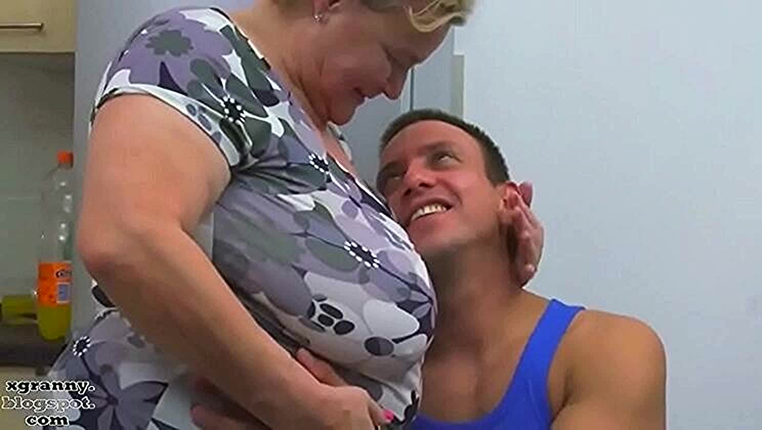 Granny Sex, Mature Mayhem, Plump Pussy Party
