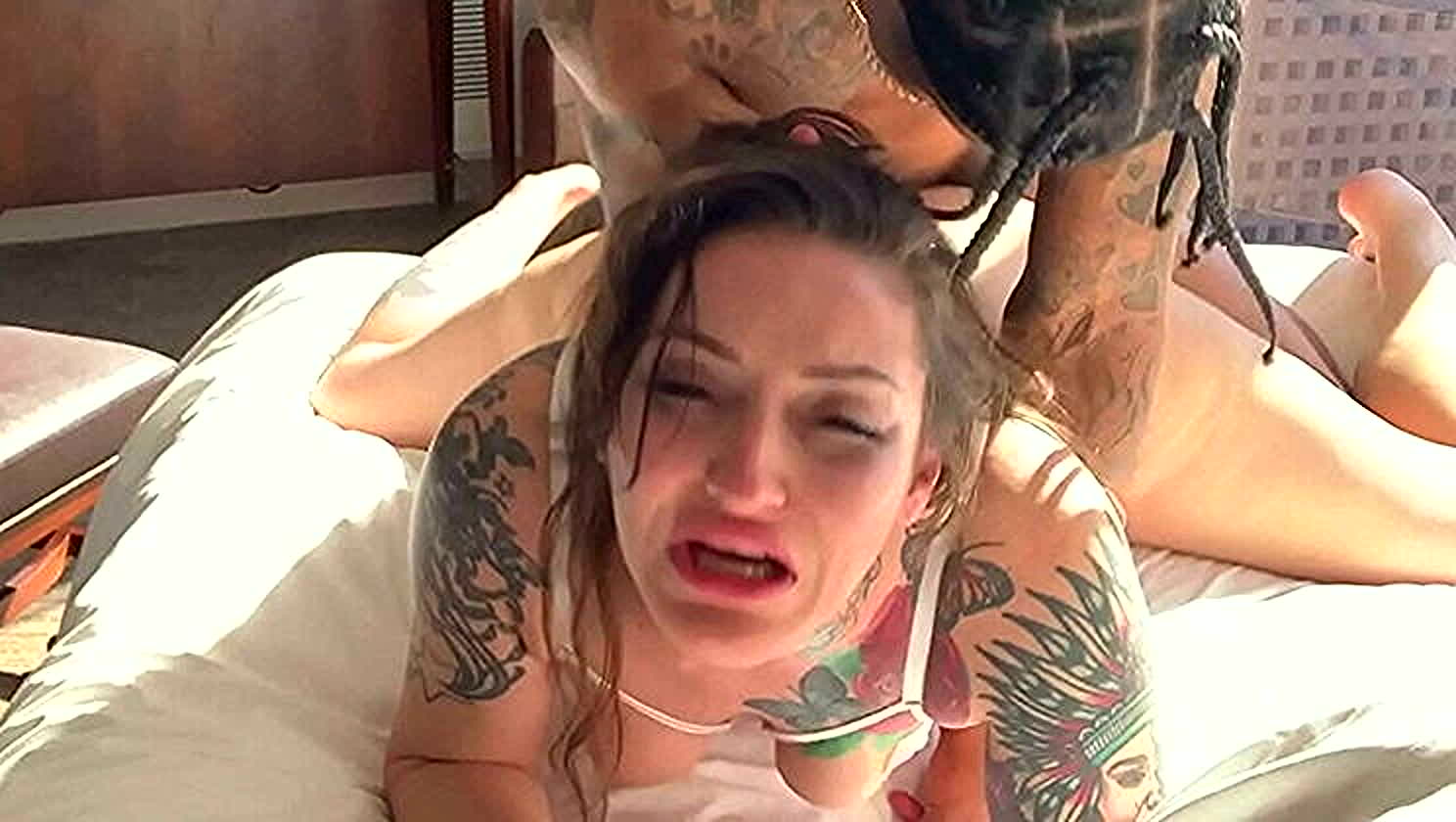 TwerkingElle, Sloppy Deepthroat, Doggystyle, Saggy Tits