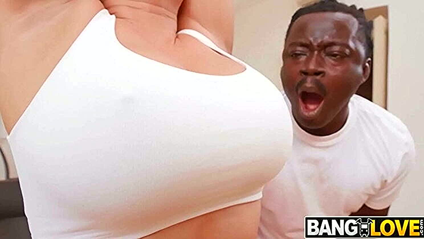 Freddy Gong, Sara Retali, Blowjob, Hardcore, Petite