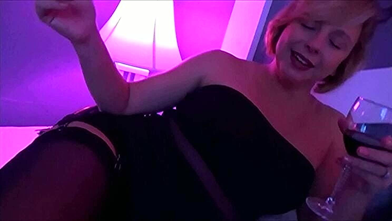Alex Adams, Brianna Beach, Round Ass, Big Tits, Milf
