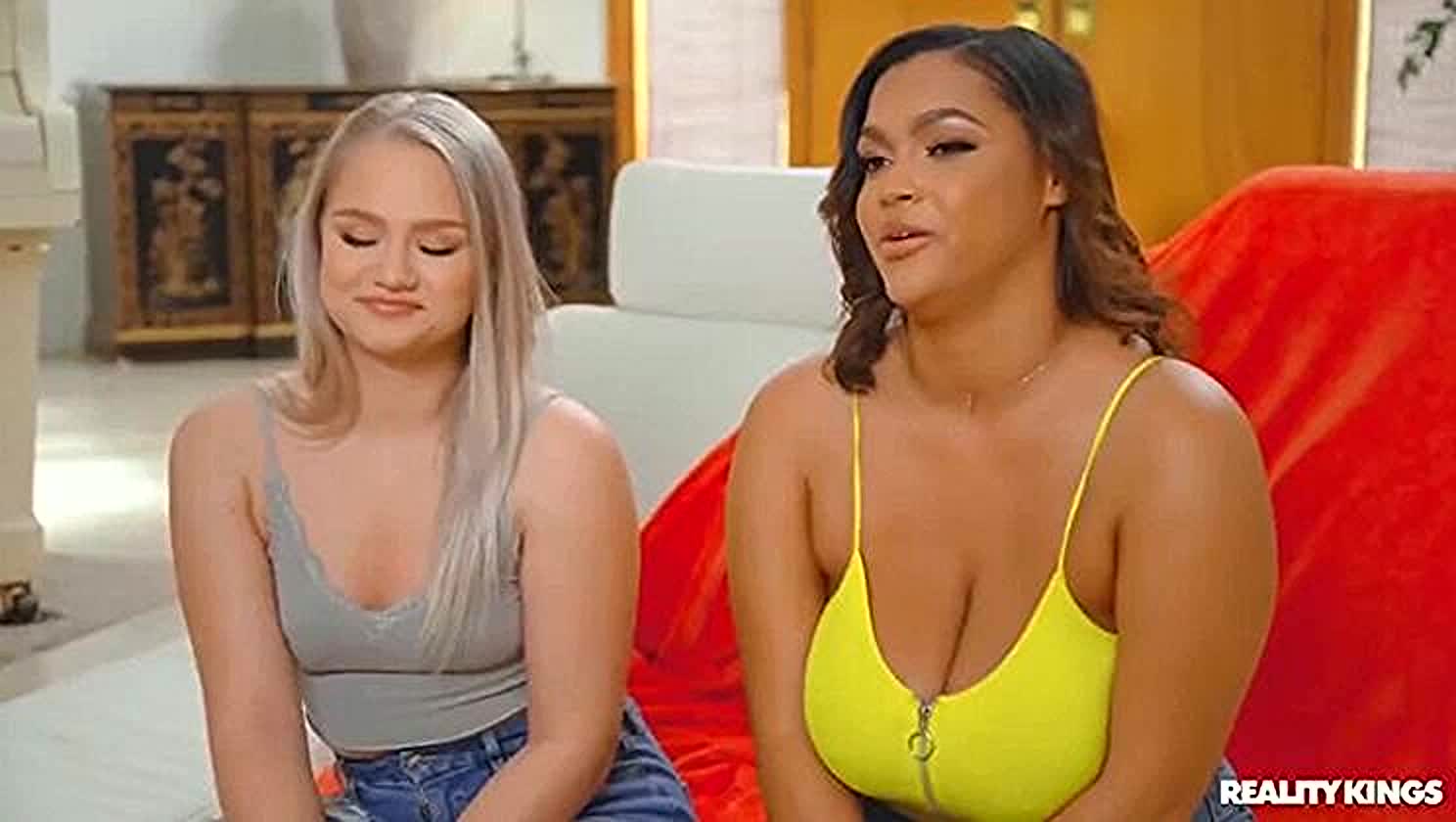 Ashlyn Peaks, Harley King, Interracial, Thick Chicks
