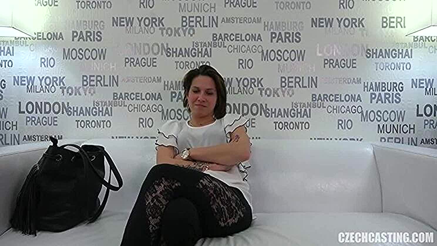 Casting Couch, Porn Debut