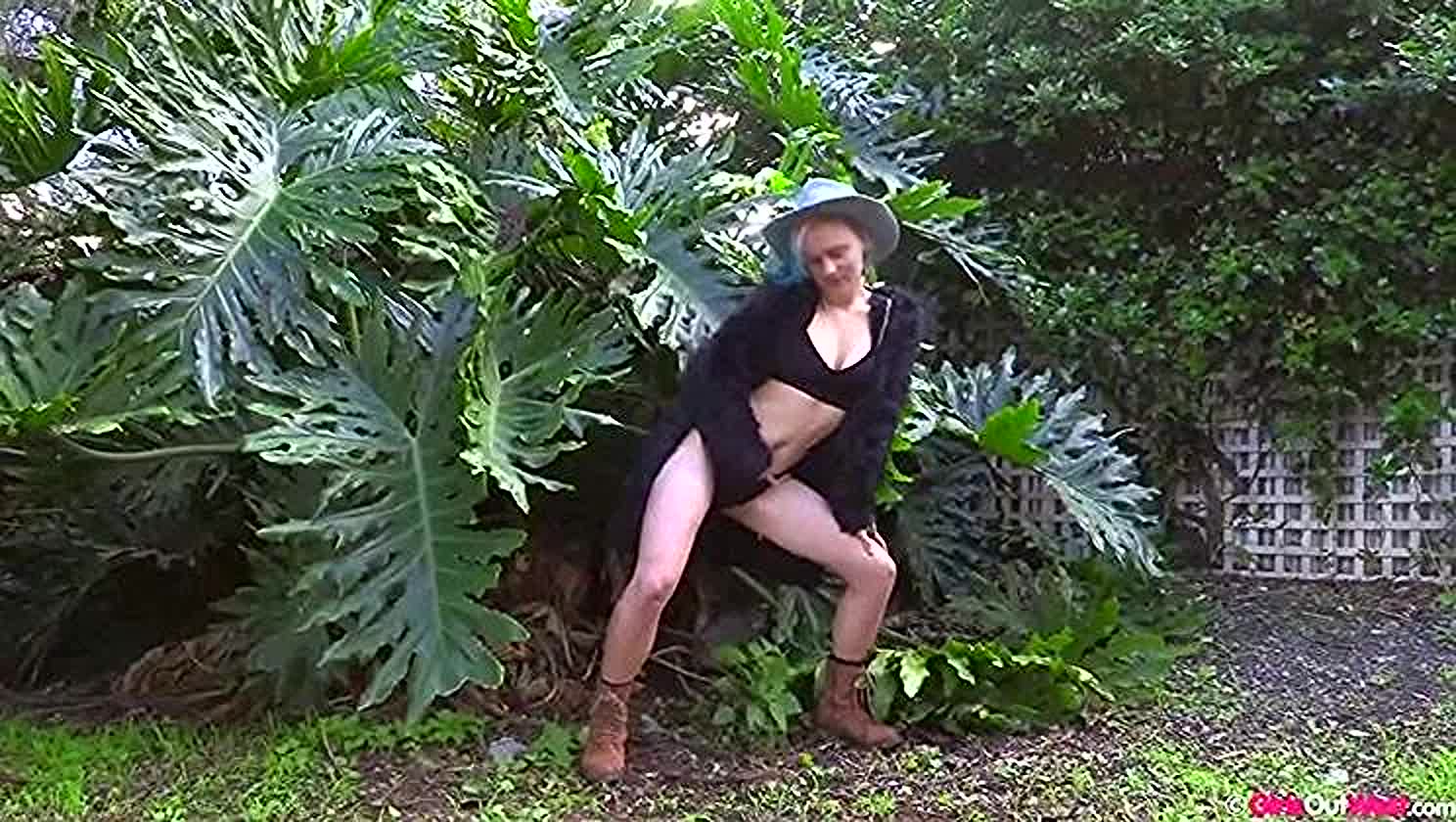 Al Fresco, Fun Size, Anal Play