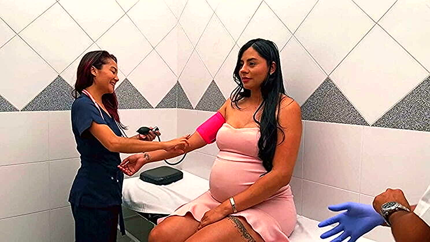 MelanyLatina, Tommymiller, Doc's Office Delight, Latina