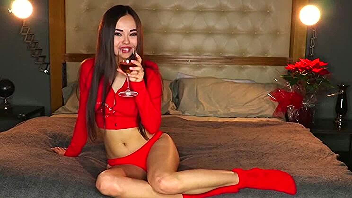 Li Moon, Me Time, Christmas