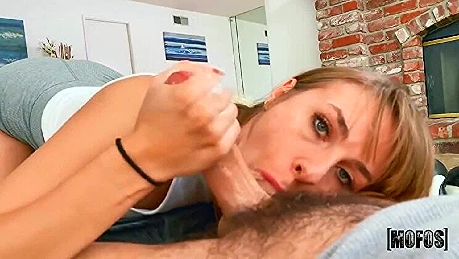 Rack Attack, Blowjob