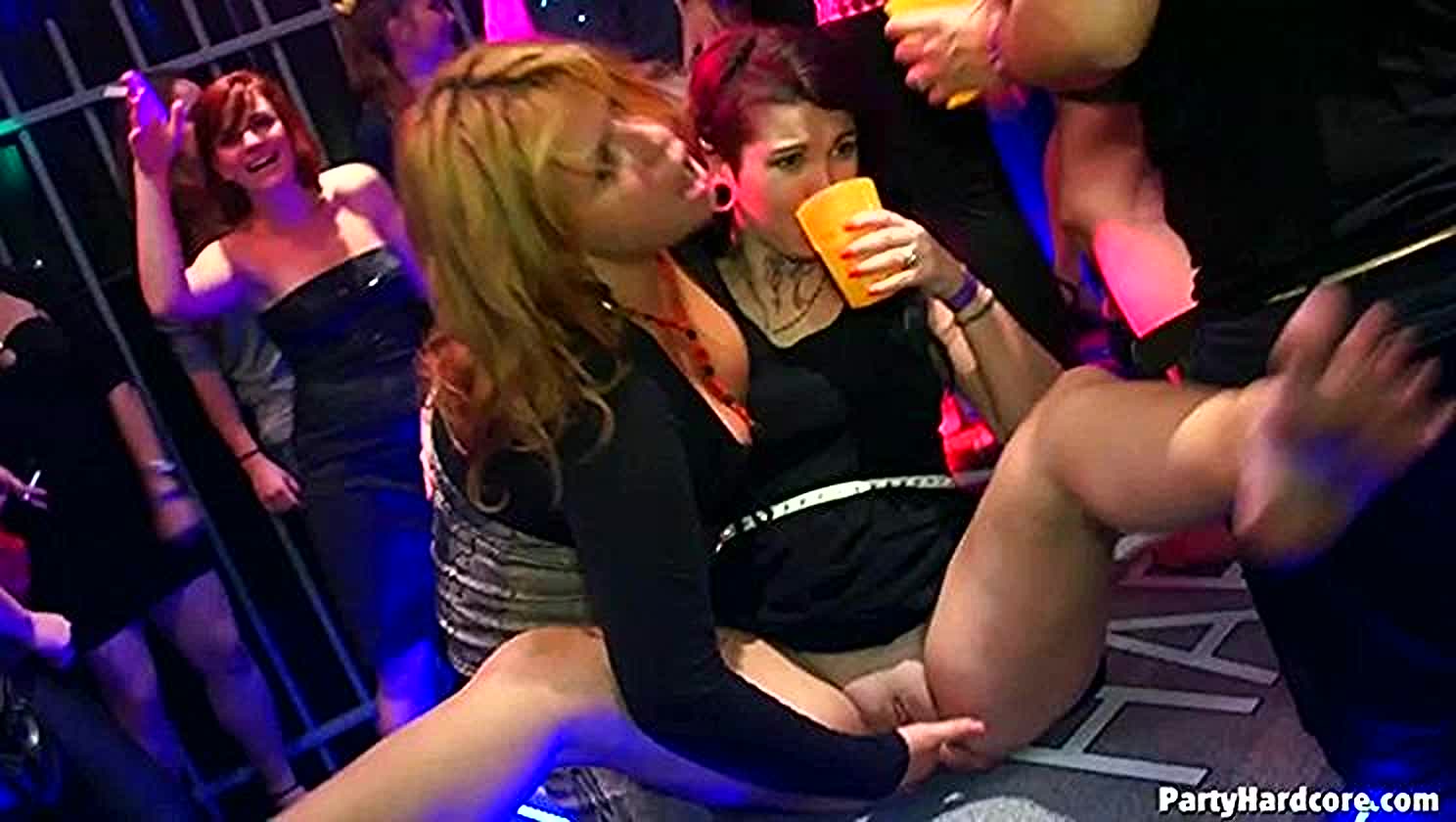 Raging, Fingering, Standing Sex