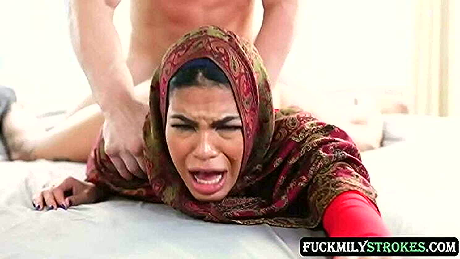 Maya Farrell, Blowjob, Slutty