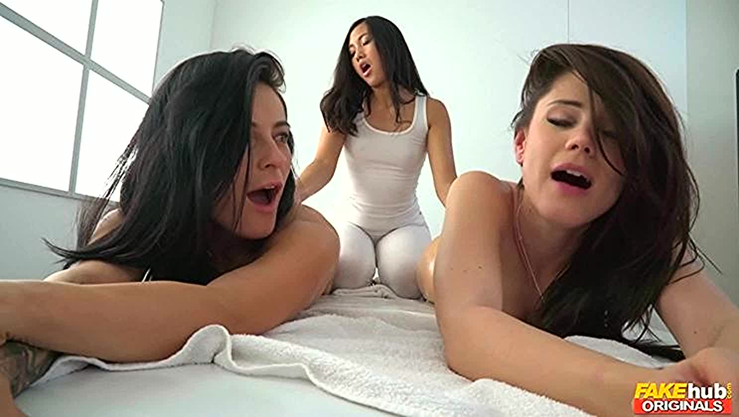Little Caprice, Lexi Dona, Pussy Licking, Massage, Tribbing