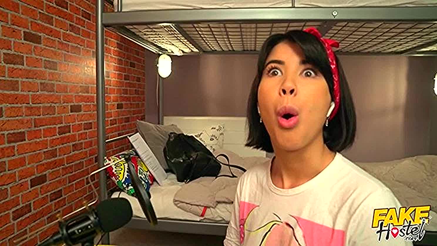 Lady Dee, Michael Fly, Handjob, Throat Pie, Facial Frenzy