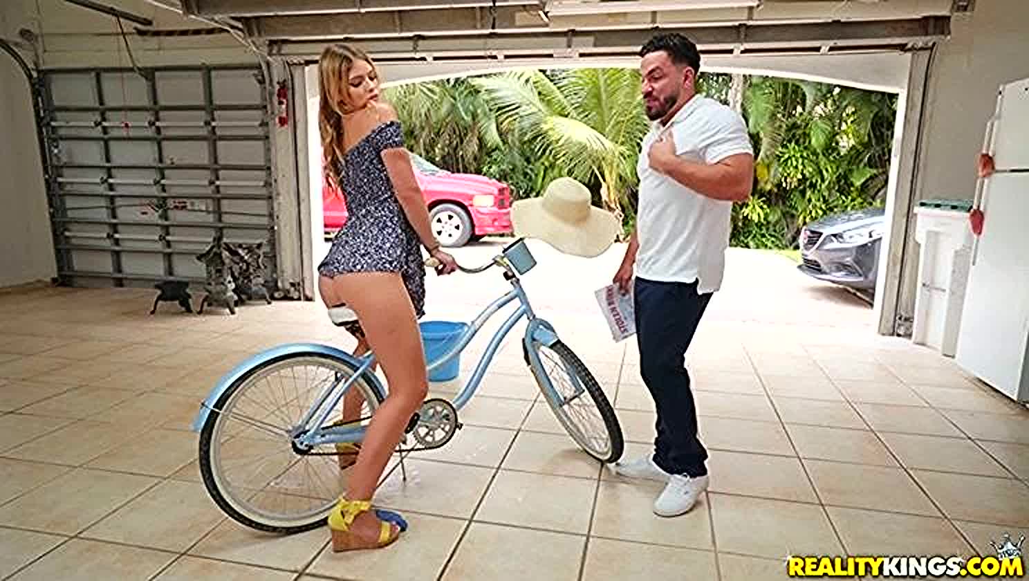 Peter Green, Leah Lee, Cock Sucker, Teen Teaser