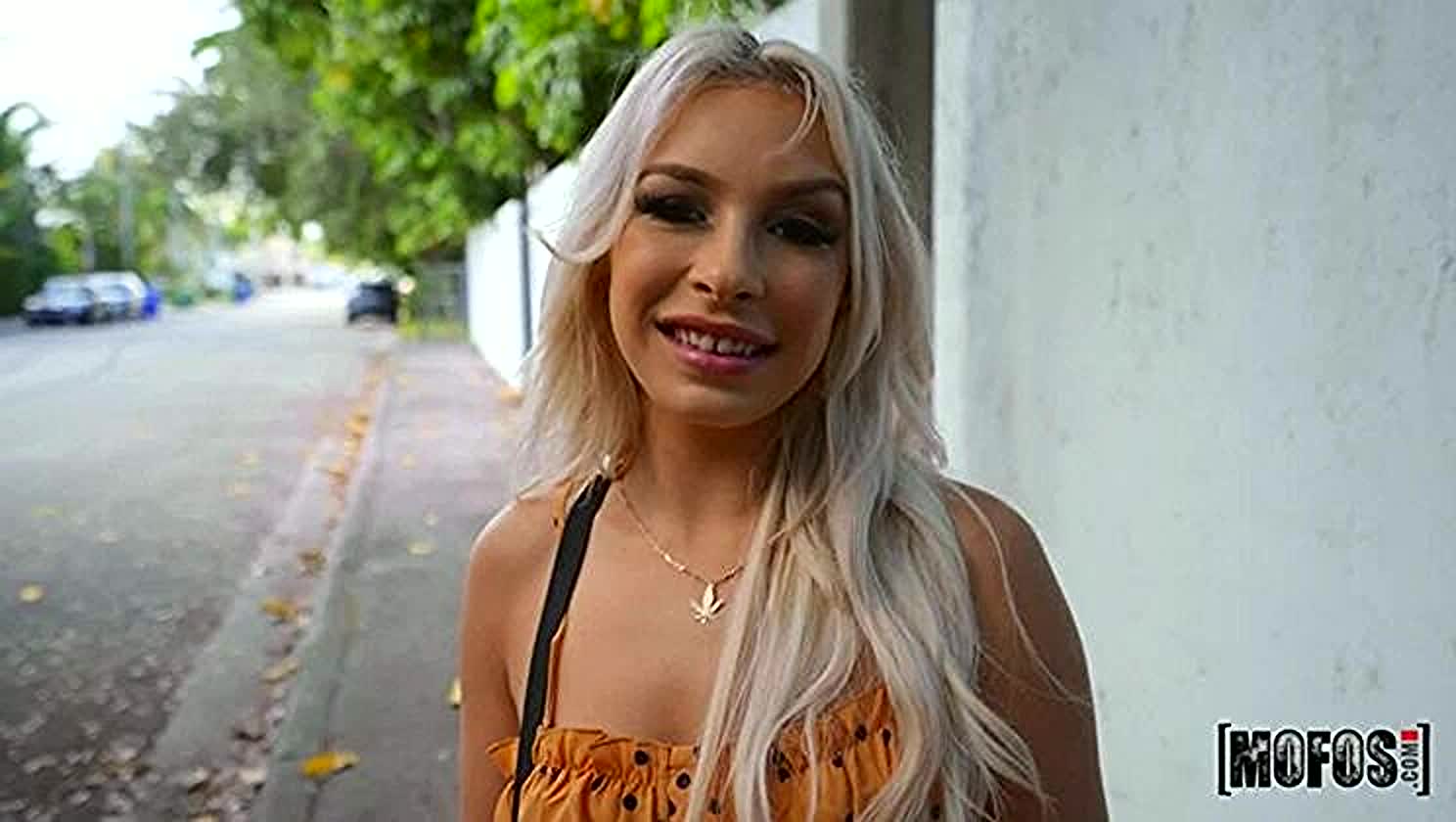 Carmen Caliente, Duncan Saint, Pov, Deep Throat