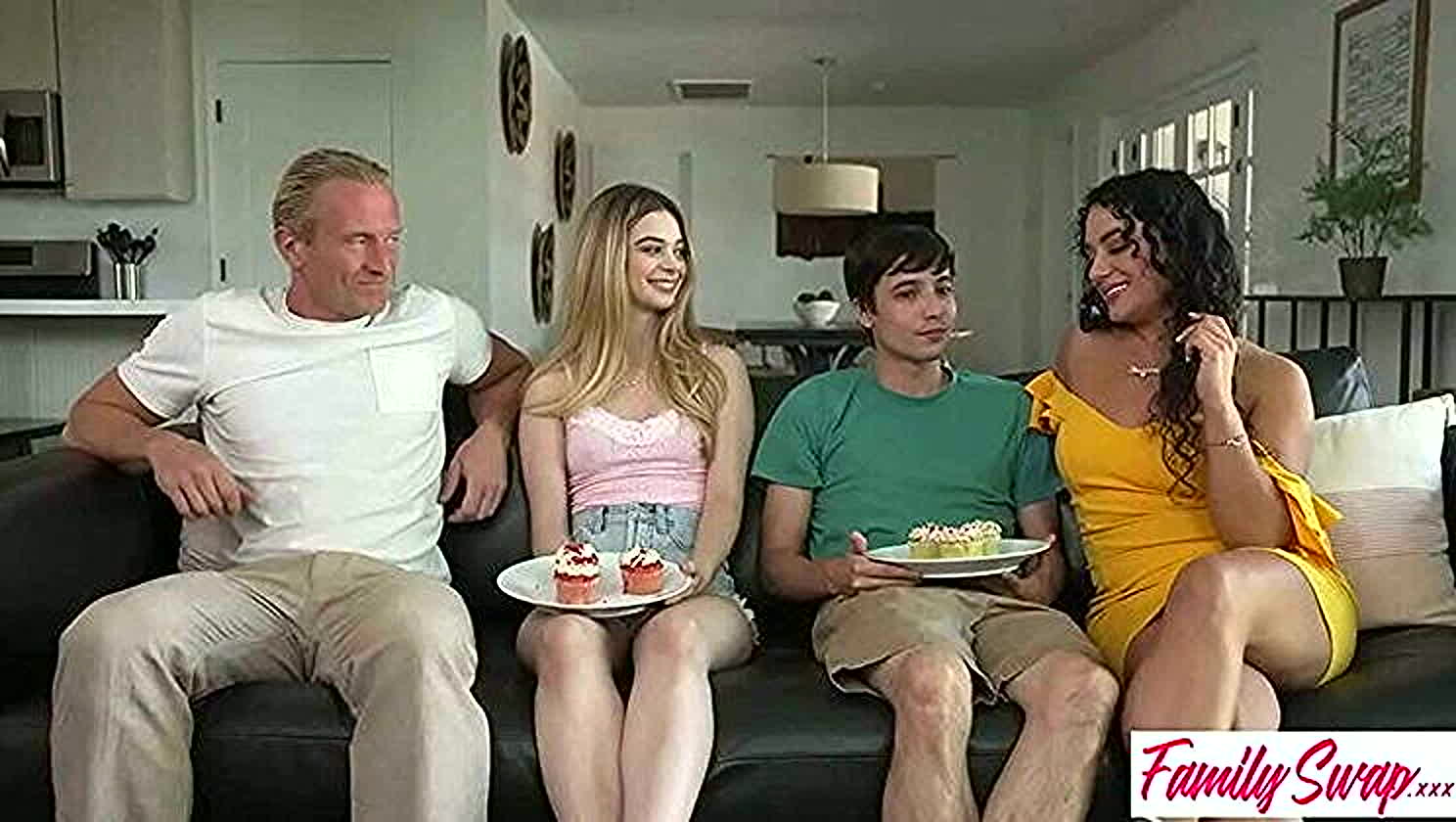 Molly Little, Brianna Bourbon, Old Young, Fingering