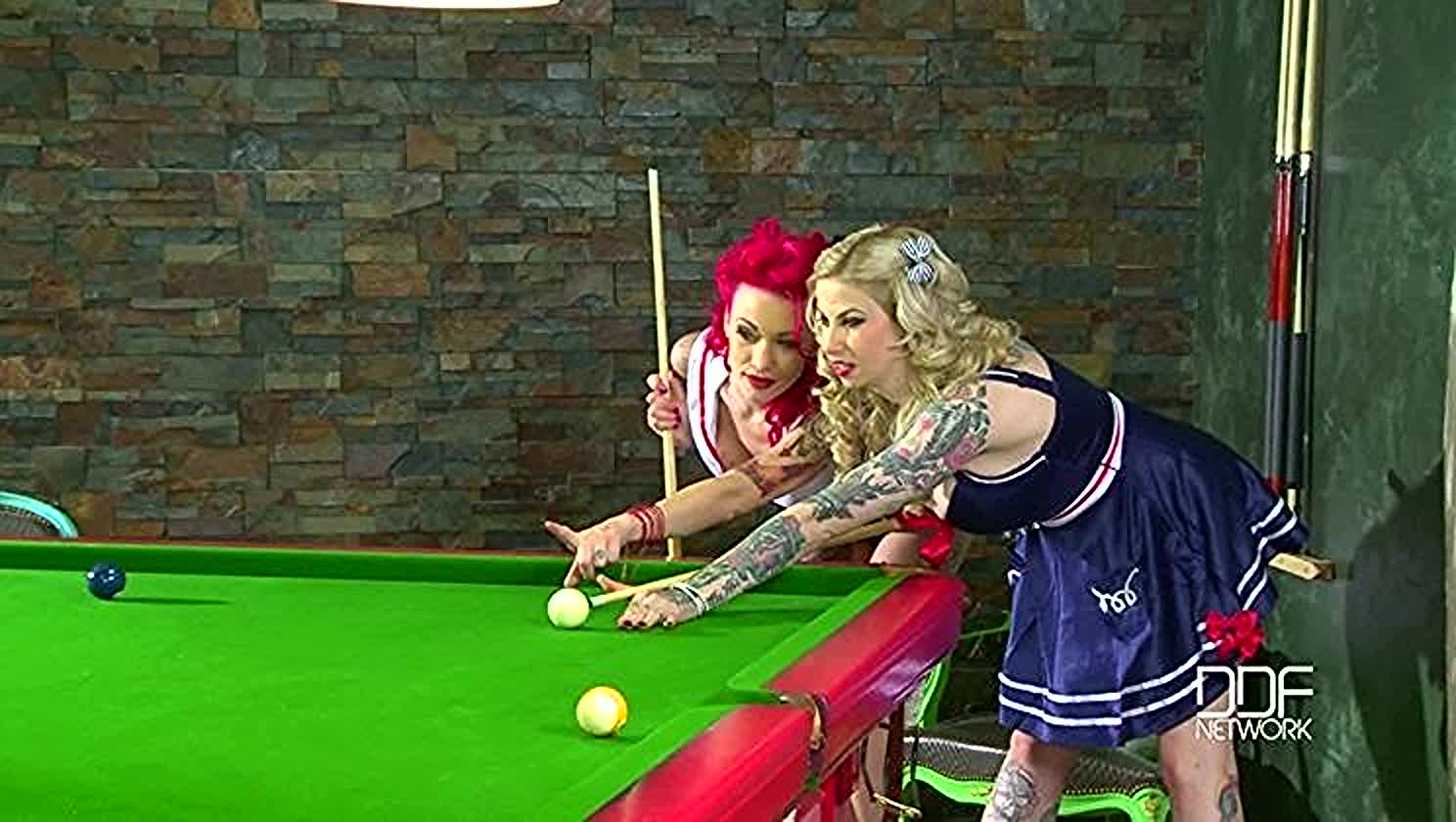 Becky Holt, Belle Black, Big Tits, Tattoo, Pussy Play