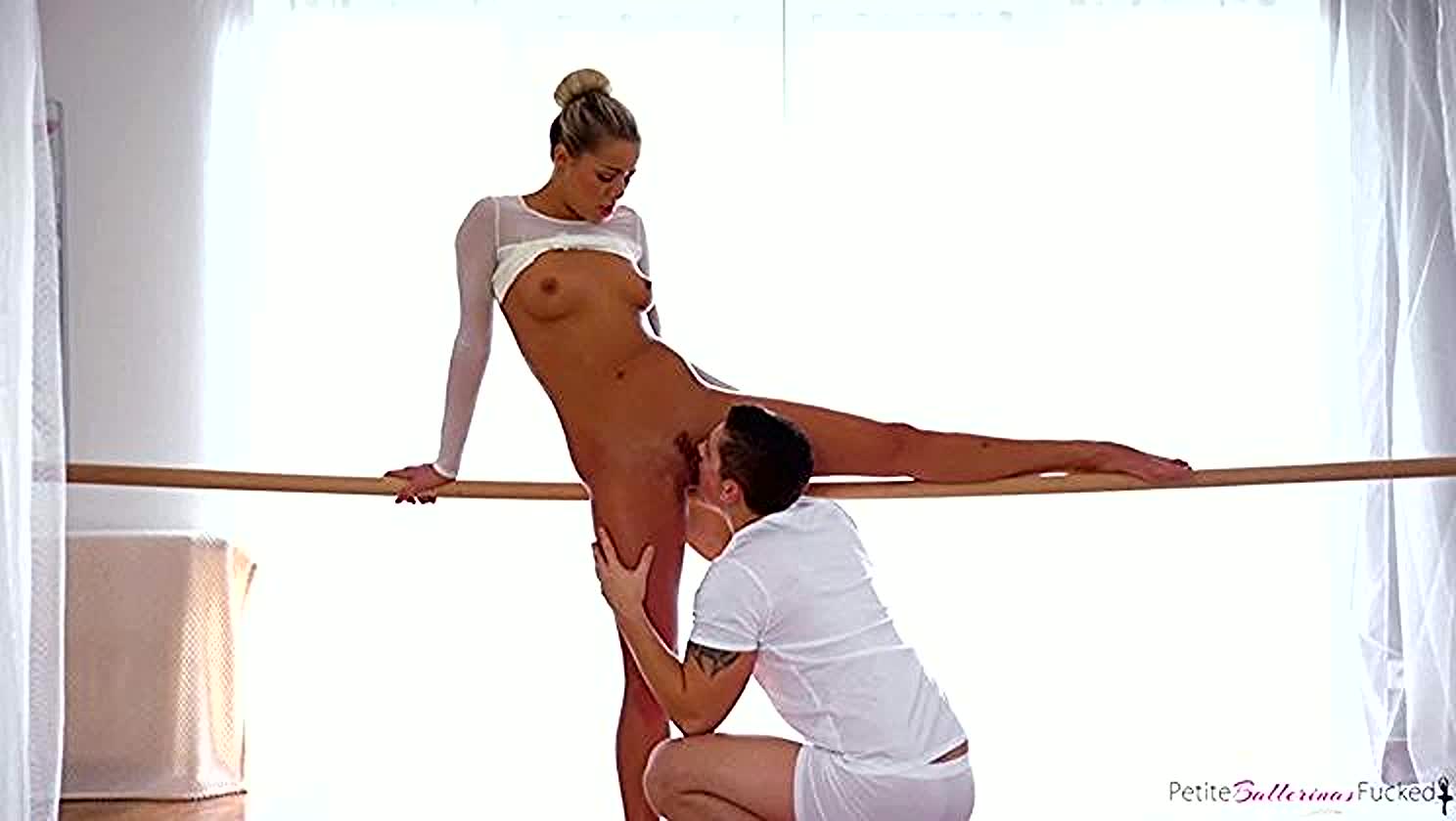 Christen Courtney, Blonde, Small Boobs, Ballerina