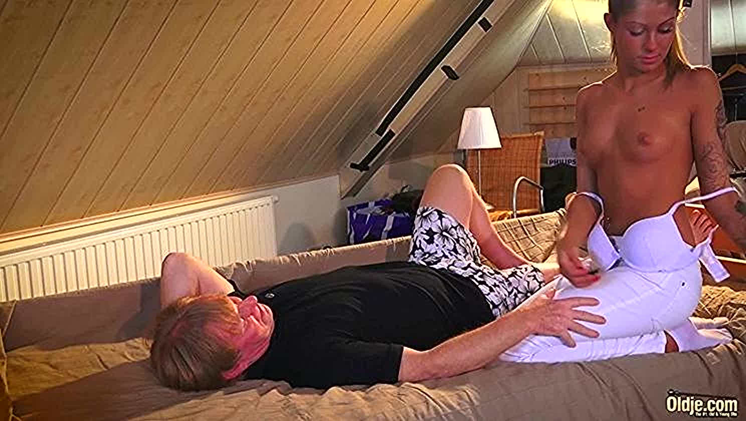 Felix, Aliyah, Piercing, Doggy Style