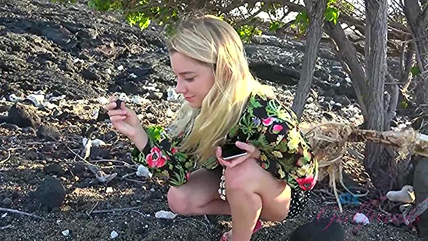 Riley Star, Beach Sex, Exhibitionism