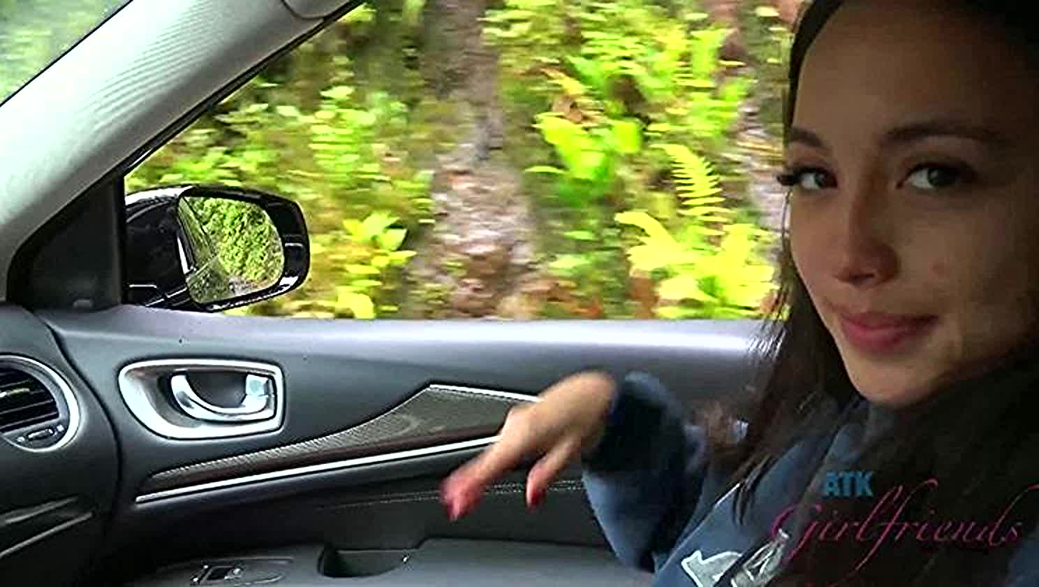 Mi Ha Doan, Cliff Handjob, Road Head