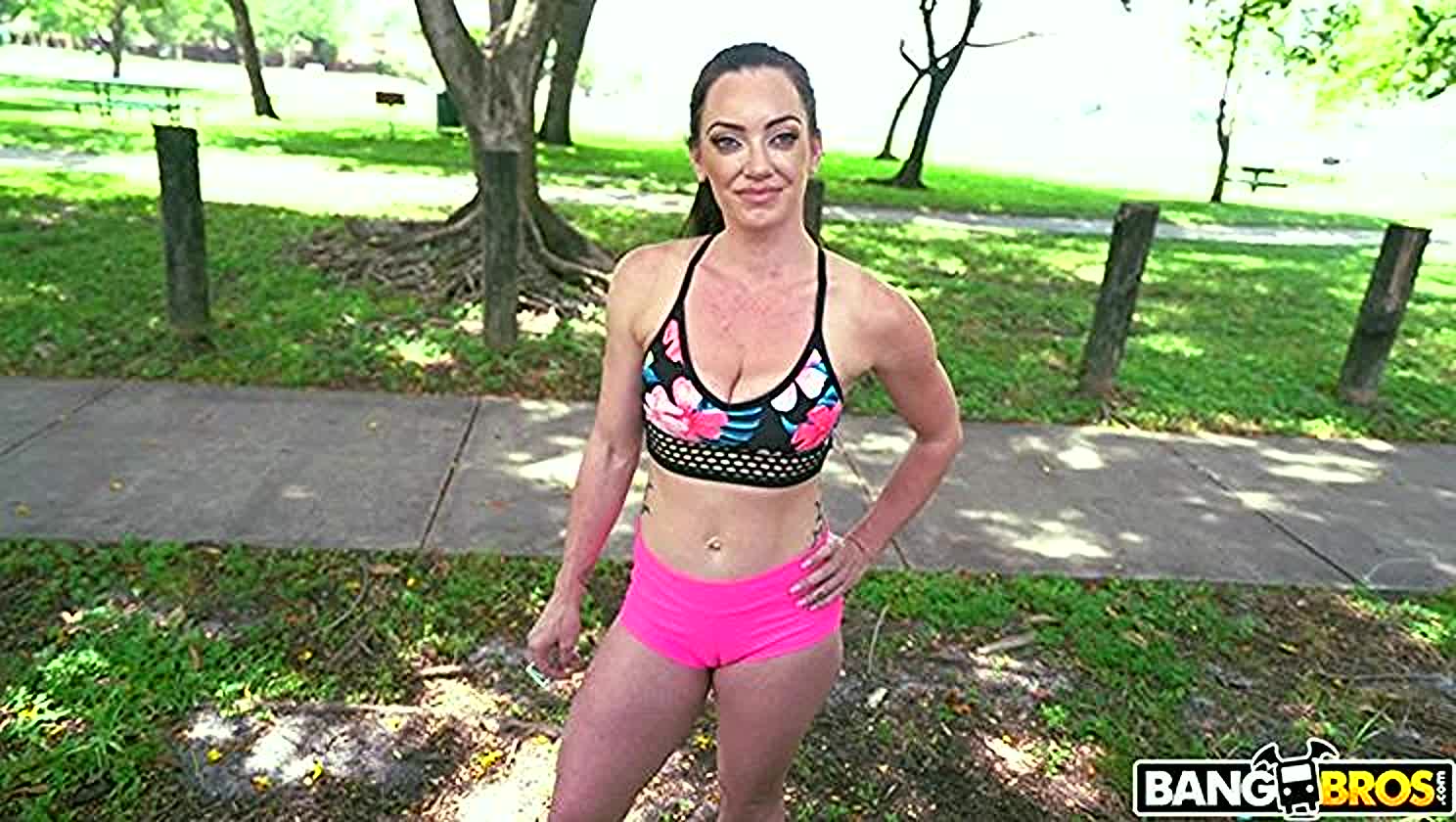 Leila LaRocco, Doggystyle, Vaginal