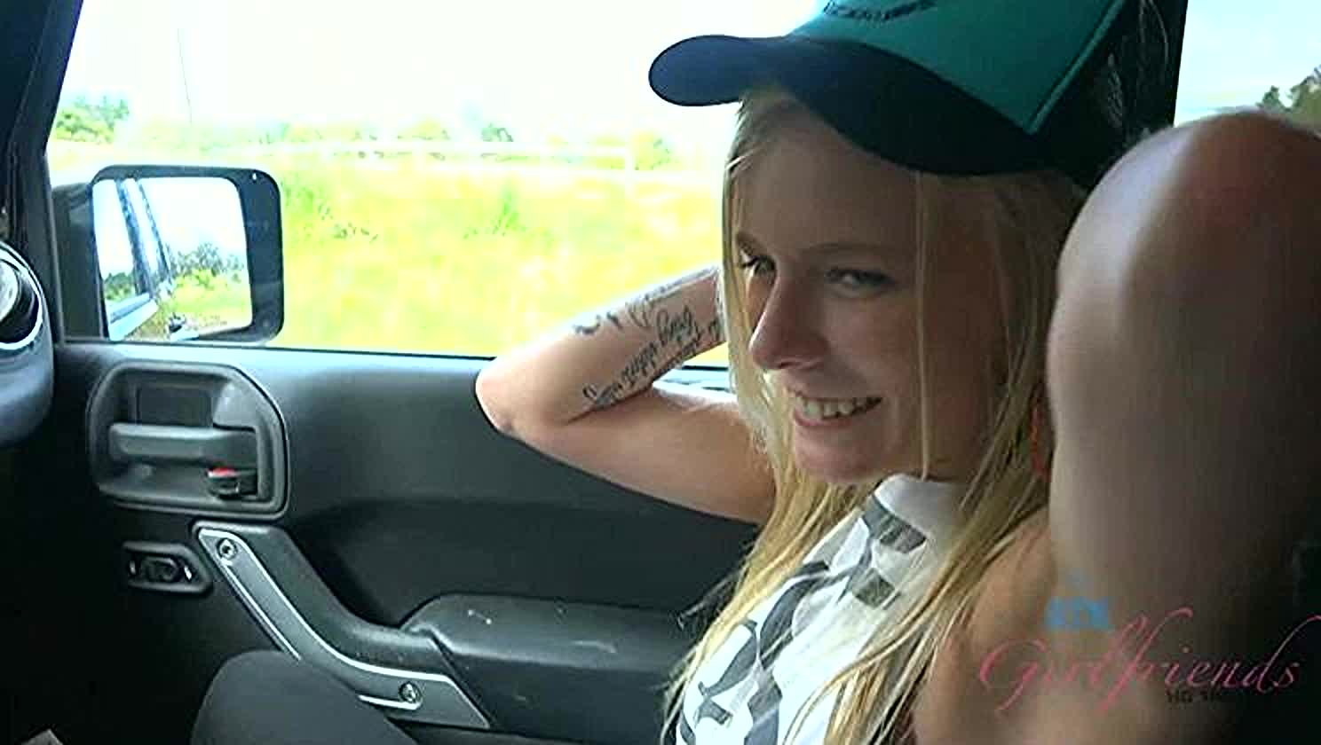 Elaina Raye, Pee, Girl Next Door, Golden Shower