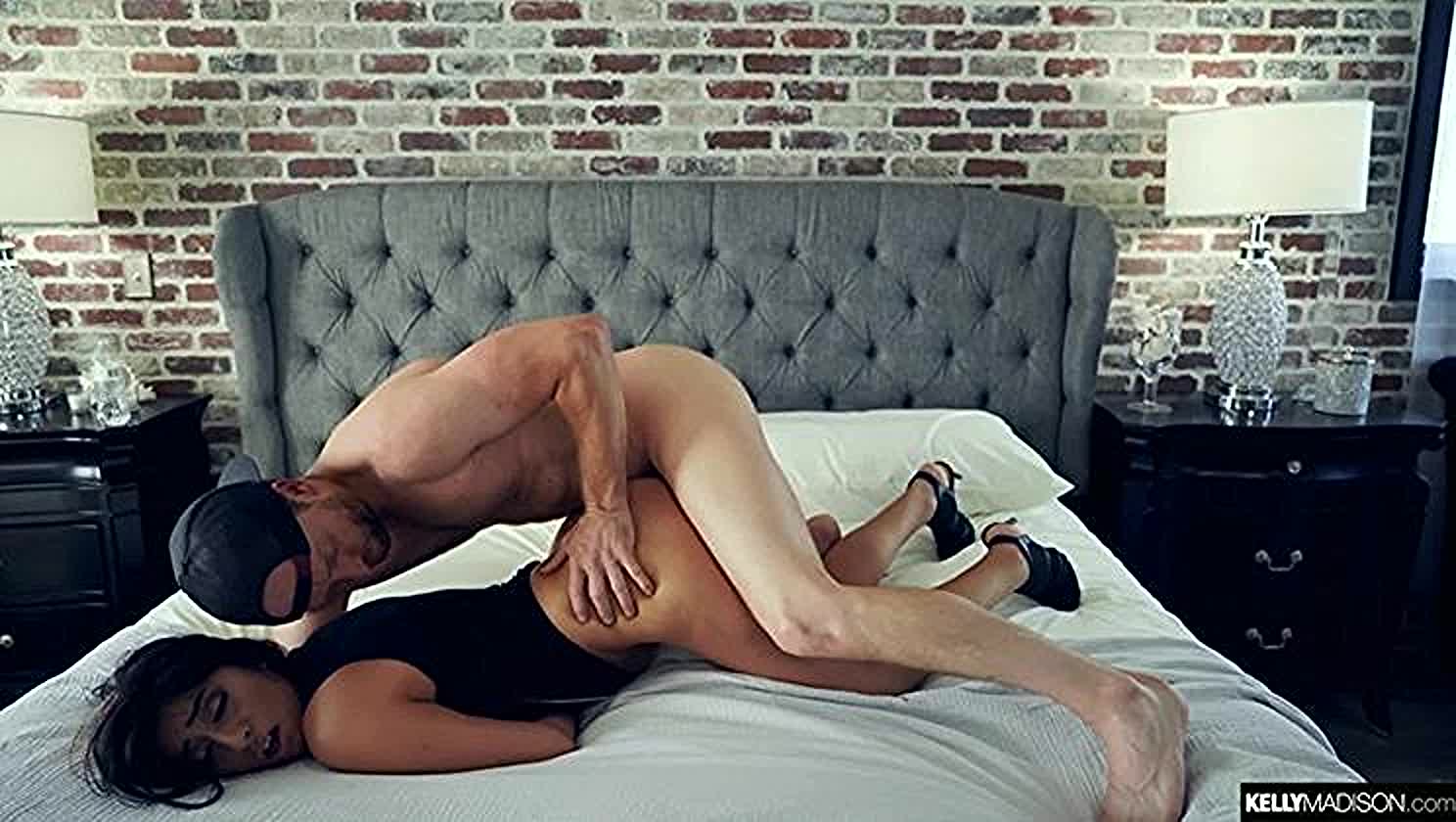 Violet Myers, Ryan Madison, Pussy Glazed, Pussy Creampie