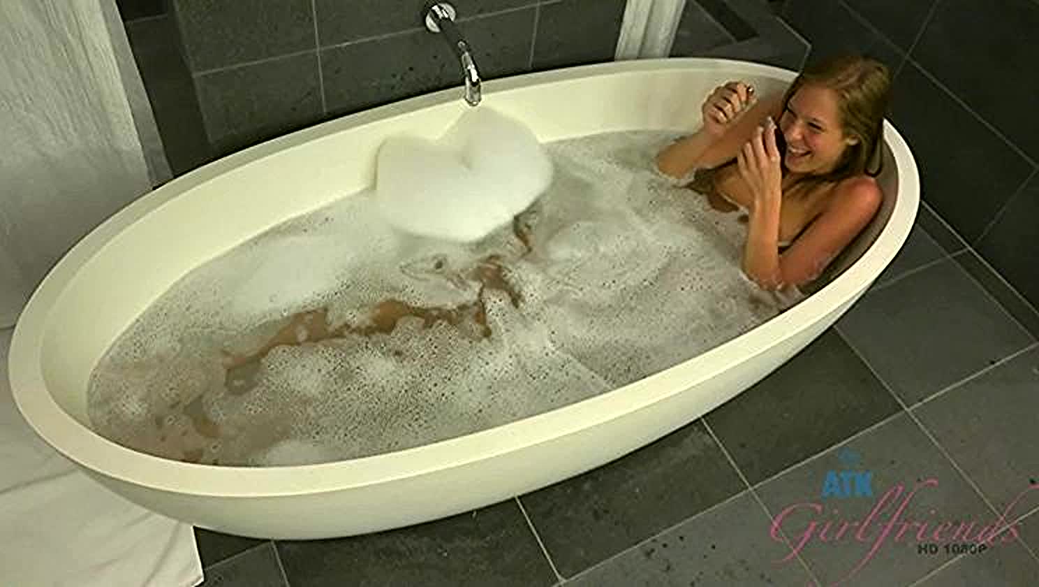 Molly Manson, Dirty Panties, Bikini Babe, Virtual Vacation
