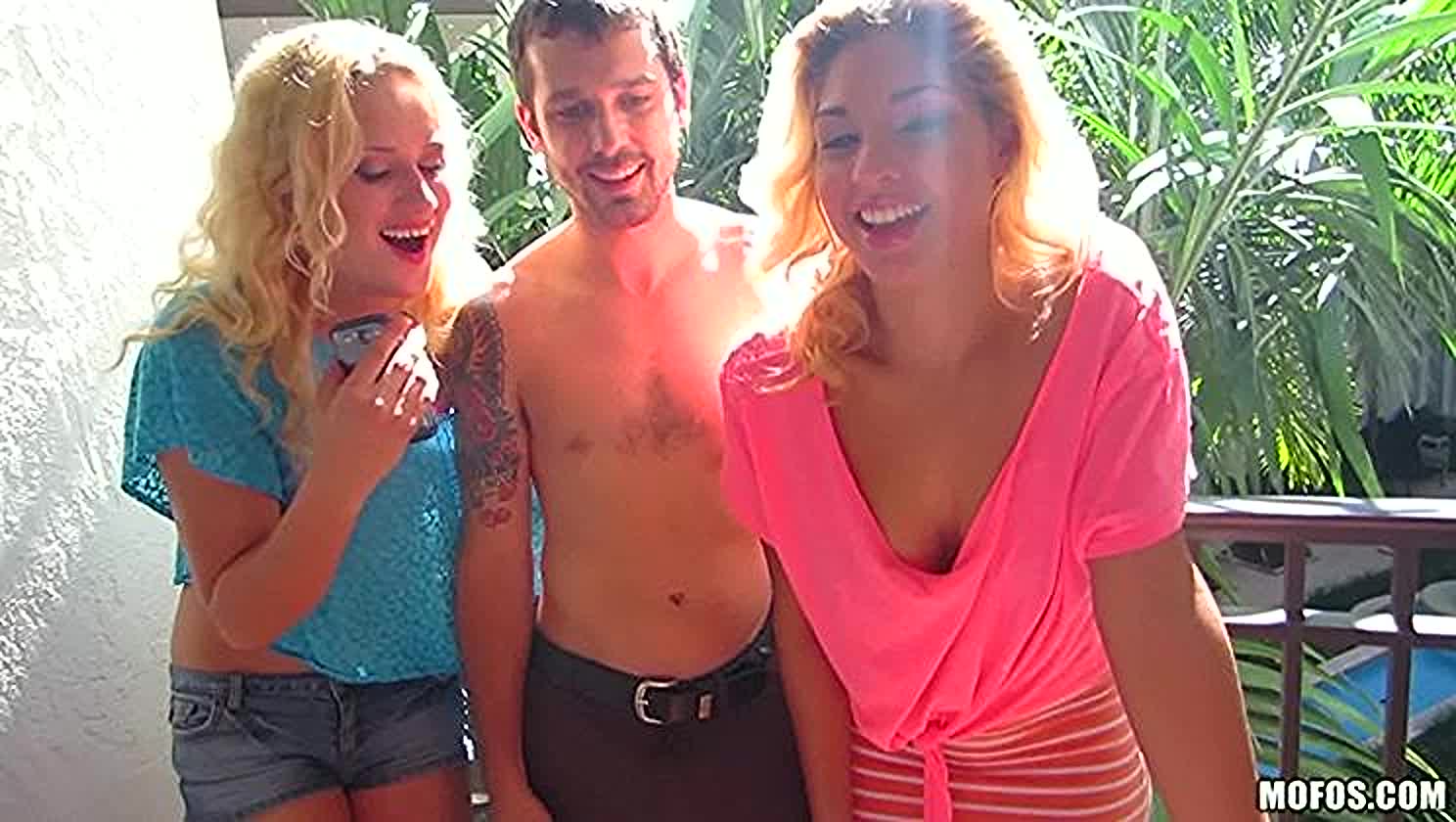 Gisele Mona, Valentina, Blowjob, Foodie Fuck, Food Play