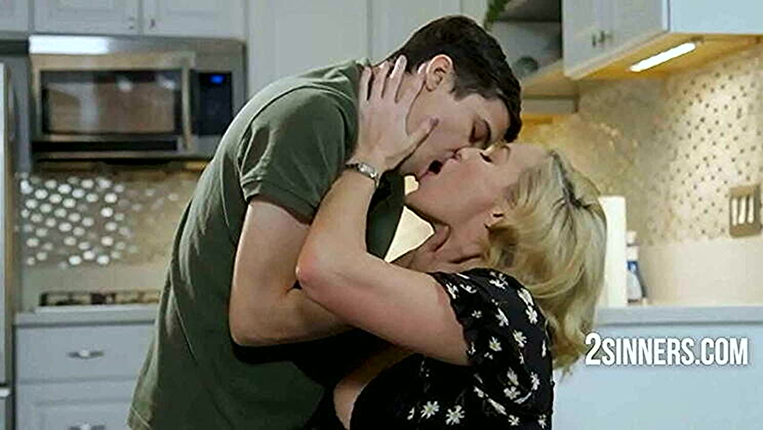 Ricky Spanish, Ryan Keely, Trimmed Pussy, Milf